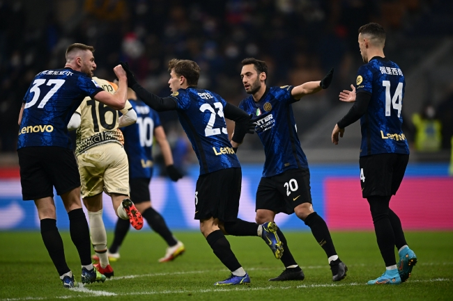 葡萄牙足协主席：C罗能踢世界杯的首场比赛非常重要（葡萄牙足协主席：C罗出战球队世界杯首战至关重要）