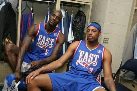 我懂用户晒视频：兰克尔趁队友客场比赛，去俱乐部偷队友的鞋（我懂用户曝视频：兰克尔趁队友客场作战，潜入俱乐部顺走队友球鞋）