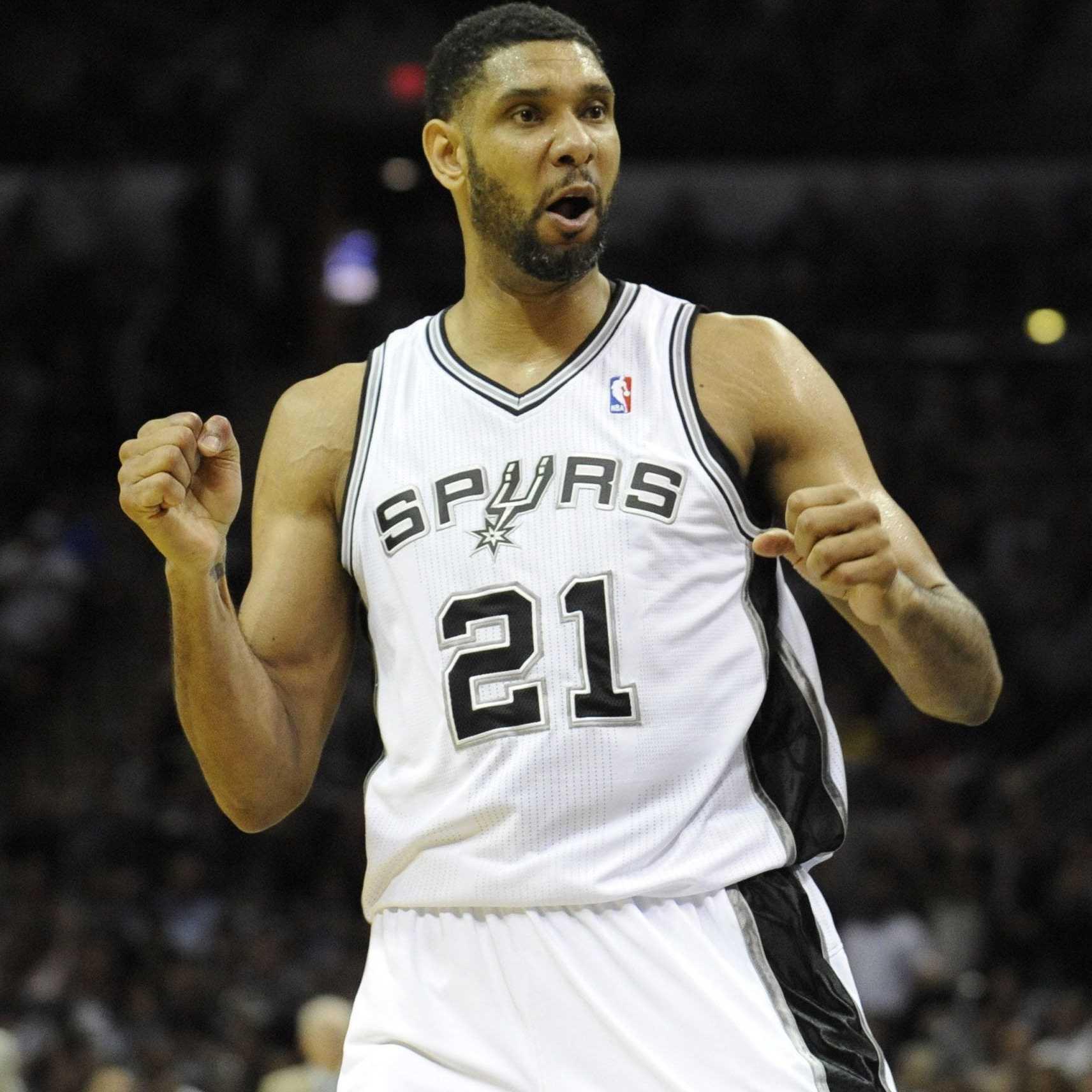 马丁内斯：C罗没有暴力行为，他只是想摆脱防守他的人（马丁内斯：C罗无暴力动作，只为甩开贴身防守）