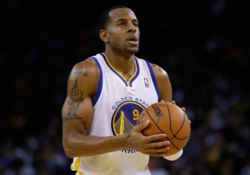 科曼：在我效力过的俱乐部中，特维斯是团队影响力最大的前锋（科曼：我待过的球队里，特维斯是对团队最具影响力的前锋）